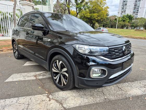 VOLKSWAGEN T-CROSS 1.4 250 TSI TOTAL FLEX HIGHLINE AUTOMÁTICO VOLKSWAGEN T-CROSS 1.4 250 TSI TOTAL FLEX HIGHLINE AUTOMÁTICO